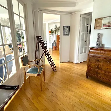 Apartmán Le Penthouse Guy Moquet *