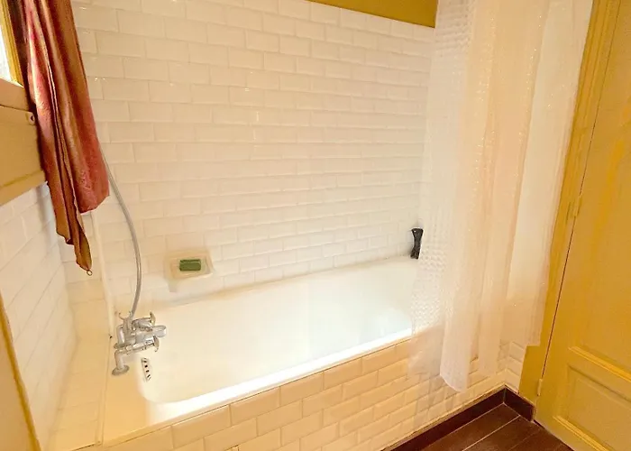 Le Penthouse Guy Moquet Daire *