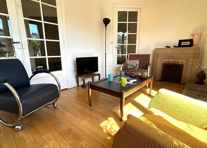 Le Penthouse Guy Moquet *