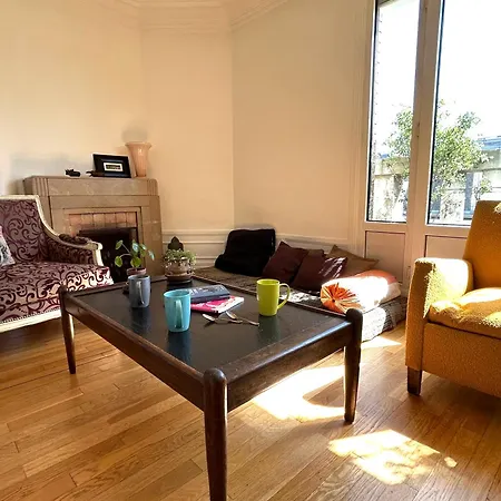 Le Penthouse Guy Moquet *