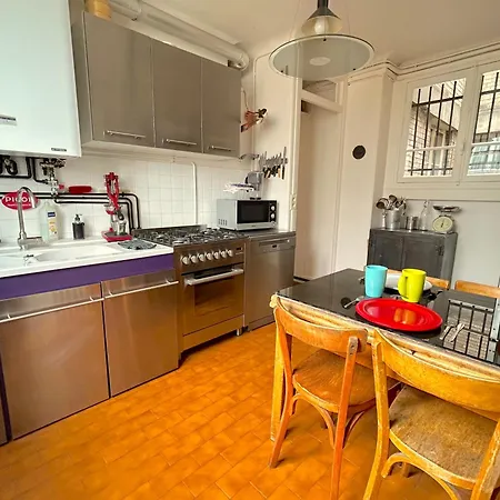 Le Penthouse Guy Moquet * Париж